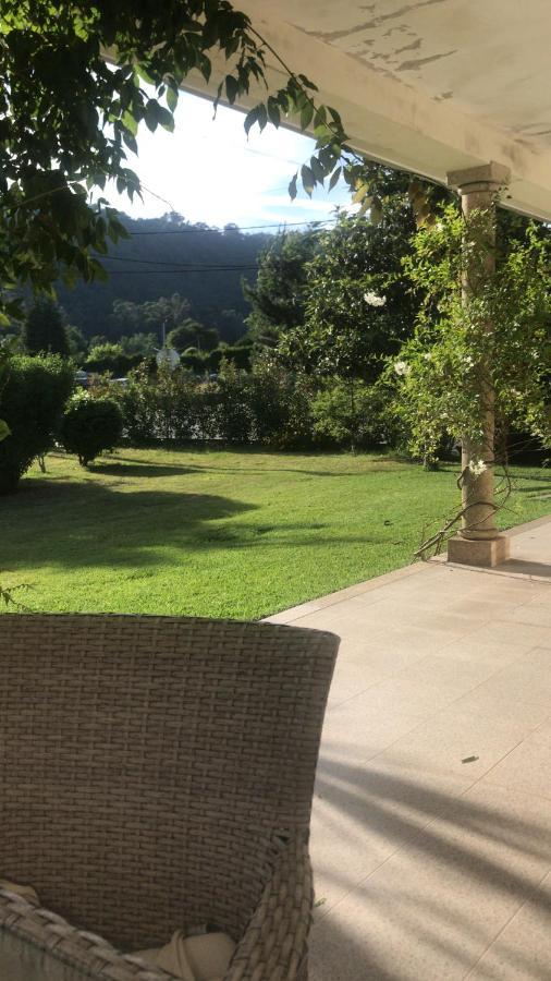 Camelias Bed & Breakfast Guimaraes Bagian luar foto